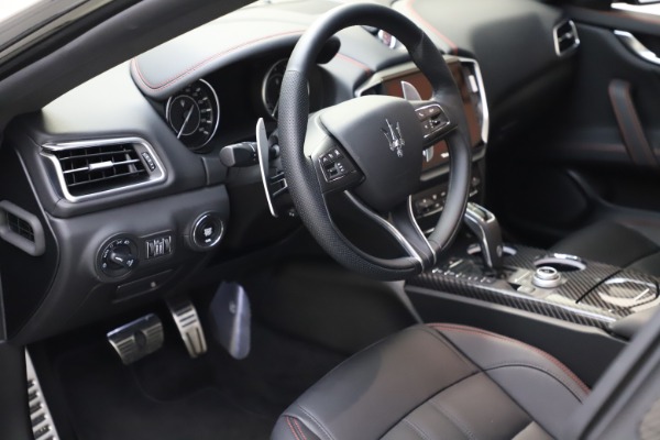 New 2021 Maserati Ghibli S Q4 GranSport for sale Sold at Rolls-Royce Motor Cars Greenwich in Greenwich CT 06830 14