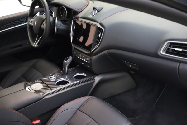 New 2021 Maserati Ghibli S Q4 GranSport for sale Sold at Rolls-Royce Motor Cars Greenwich in Greenwich CT 06830 22