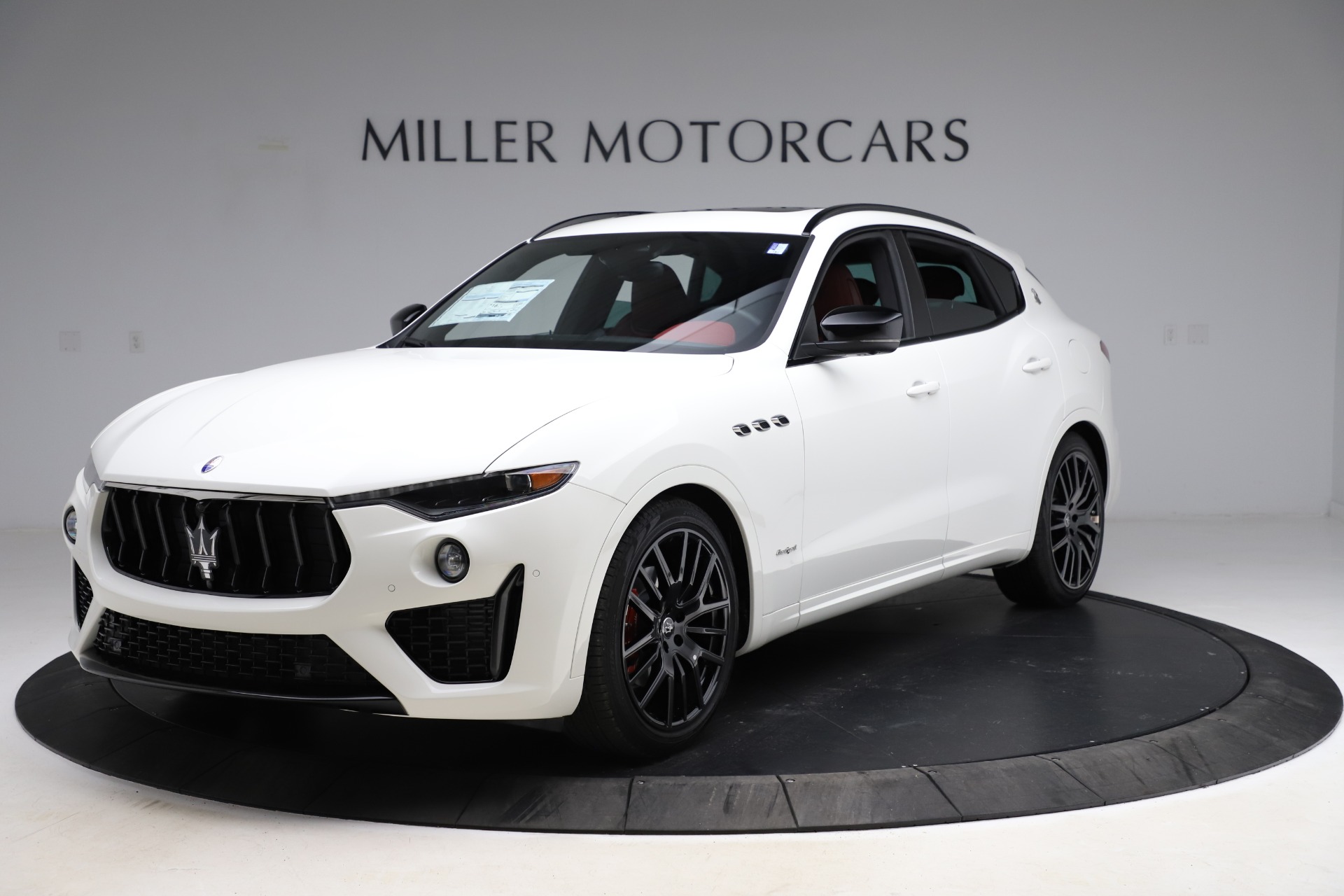 New 2021 Maserati Levante Q4 GranSport for sale Call for price at Rolls-Royce Motor Cars Greenwich in Greenwich CT 06830 1