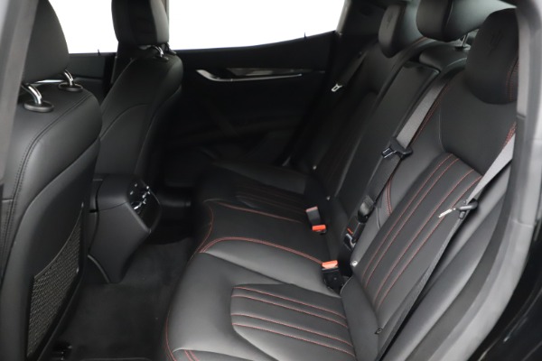 New 2021 Maserati Ghibli S Q4 for sale Sold at Rolls-Royce Motor Cars Greenwich in Greenwich CT 06830 18