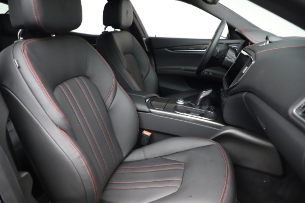 New 2021 Maserati Ghibli S Q4 for sale Sold at Rolls-Royce Motor Cars Greenwich in Greenwich CT 06830 22