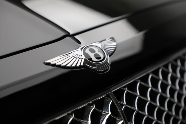Used 2018 Bentley Bentayga W12 Signature for sale Sold at Rolls-Royce Motor Cars Greenwich in Greenwich CT 06830 15