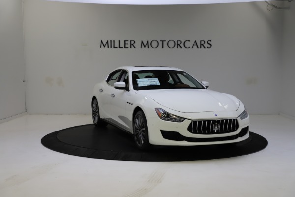 New 2021 Maserati Ghibli S Q4 for sale Sold at Rolls-Royce Motor Cars Greenwich in Greenwich CT 06830 11