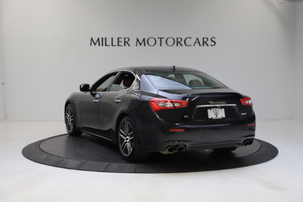 Used 2014 Maserati Ghibli S Q4 for sale Sold at Rolls-Royce Motor Cars Greenwich in Greenwich CT 06830 5