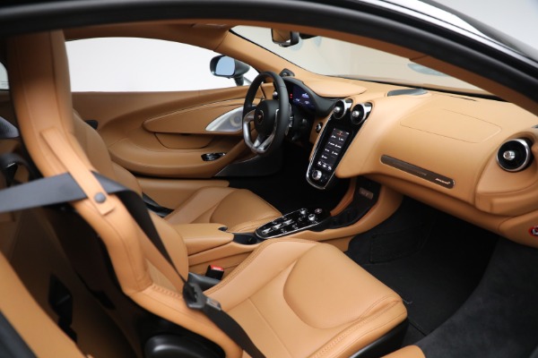 Used 2021 McLaren GT Luxe for sale Sold at Rolls-Royce Motor Cars Greenwich in Greenwich CT 06830 27