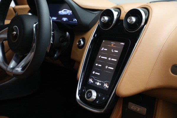 Used 2021 McLaren GT Luxe for sale Call for price at Rolls-Royce Motor Cars Greenwich in Greenwich CT 06830 28
