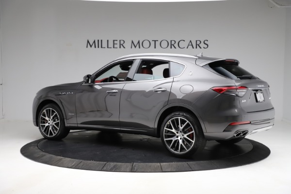 New 2021 Maserati Levante S Q4 GranLusso for sale Sold at Rolls-Royce Motor Cars Greenwich in Greenwich CT 06830 4