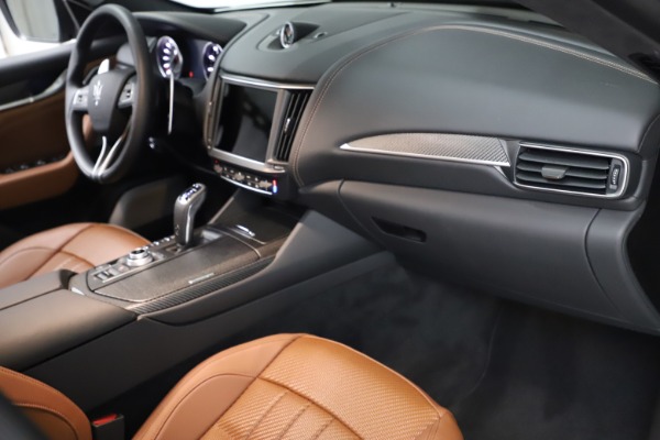 New 2021 Maserati Levante S Q4 GranSport for sale Sold at Rolls-Royce Motor Cars Greenwich in Greenwich CT 06830 18