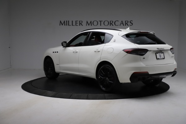 New 2021 Maserati Levante Q4 GranSport for sale Sold at Rolls-Royce Motor Cars Greenwich in Greenwich CT 06830 4