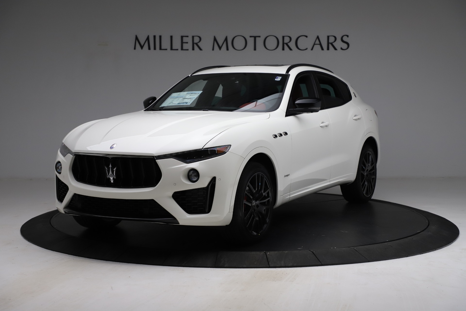 New 2021 Maserati Levante Q4 GranSport for sale Sold at Rolls-Royce Motor Cars Greenwich in Greenwich CT 06830 1