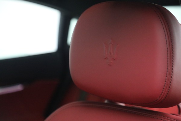 New 2021 Maserati Quattroporte S Q4 for sale Sold at Rolls-Royce Motor Cars Greenwich in Greenwich CT 06830 21