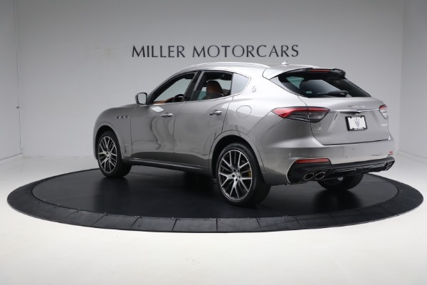 New 2021 Maserati Levante Q4 GranSport for sale Sold at Rolls-Royce Motor Cars Greenwich in Greenwich CT 06830 10