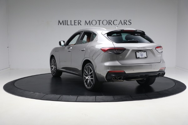 Used 2021 Maserati Levante Q4 GranSport for sale Sold at Rolls-Royce Motor Cars Greenwich in Greenwich CT 06830 11