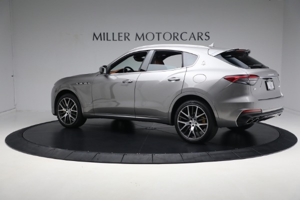 New 2021 Maserati Levante Q4 GranSport for sale Sold at Rolls-Royce Motor Cars Greenwich in Greenwich CT 06830 9