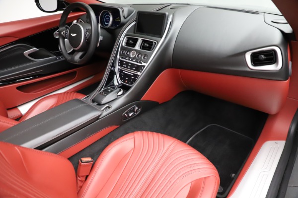 Used 2019 Aston Martin DB11 Volante for sale $211,990 at Rolls-Royce Motor Cars Greenwich in Greenwich CT 06830 18