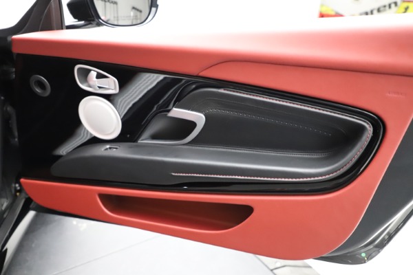 Used 2019 Aston Martin DB11 Volante for sale $211,990 at Rolls-Royce Motor Cars Greenwich in Greenwich CT 06830 21