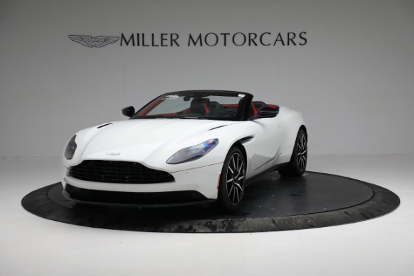 Used 2019 Aston Martin DB11 Volante for sale $201,900 at Rolls-Royce Motor Cars Greenwich in Greenwich CT 06830 12