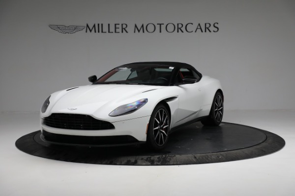 Used 2019 Aston Martin DB11 Volante for sale $201,900 at Rolls-Royce Motor Cars Greenwich in Greenwich CT 06830 13
