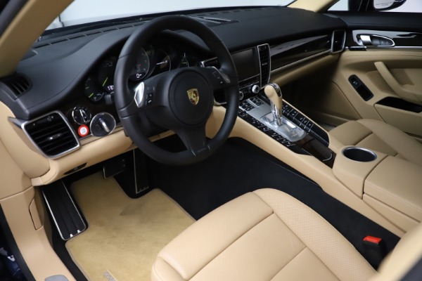 Used 2016 Porsche Panamera S E-Hybrid for sale Sold at Rolls-Royce Motor Cars Greenwich in Greenwich CT 06830 12