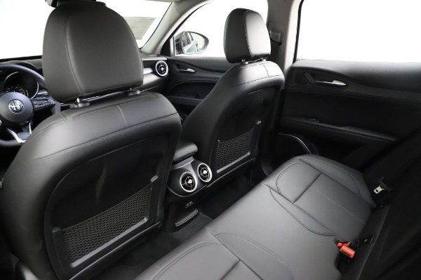 New 2021 Alfa Romeo Stelvio Ti Q4 for sale Sold at Rolls-Royce Motor Cars Greenwich in Greenwich CT 06830 20