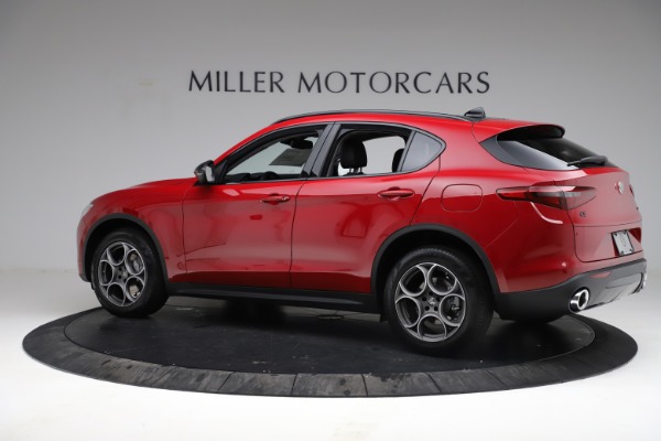 New 2021 Alfa Romeo Stelvio Sprint for sale Sold at Rolls-Royce Motor Cars Greenwich in Greenwich CT 06830 4