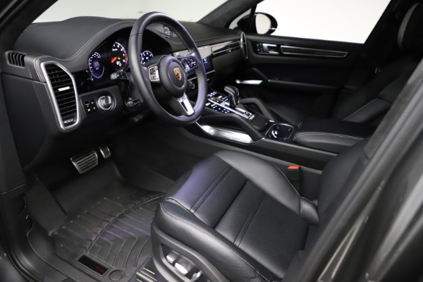 Used 2020 Porsche Cayenne Turbo for sale Sold at Rolls-Royce Motor Cars Greenwich in Greenwich CT 06830 18