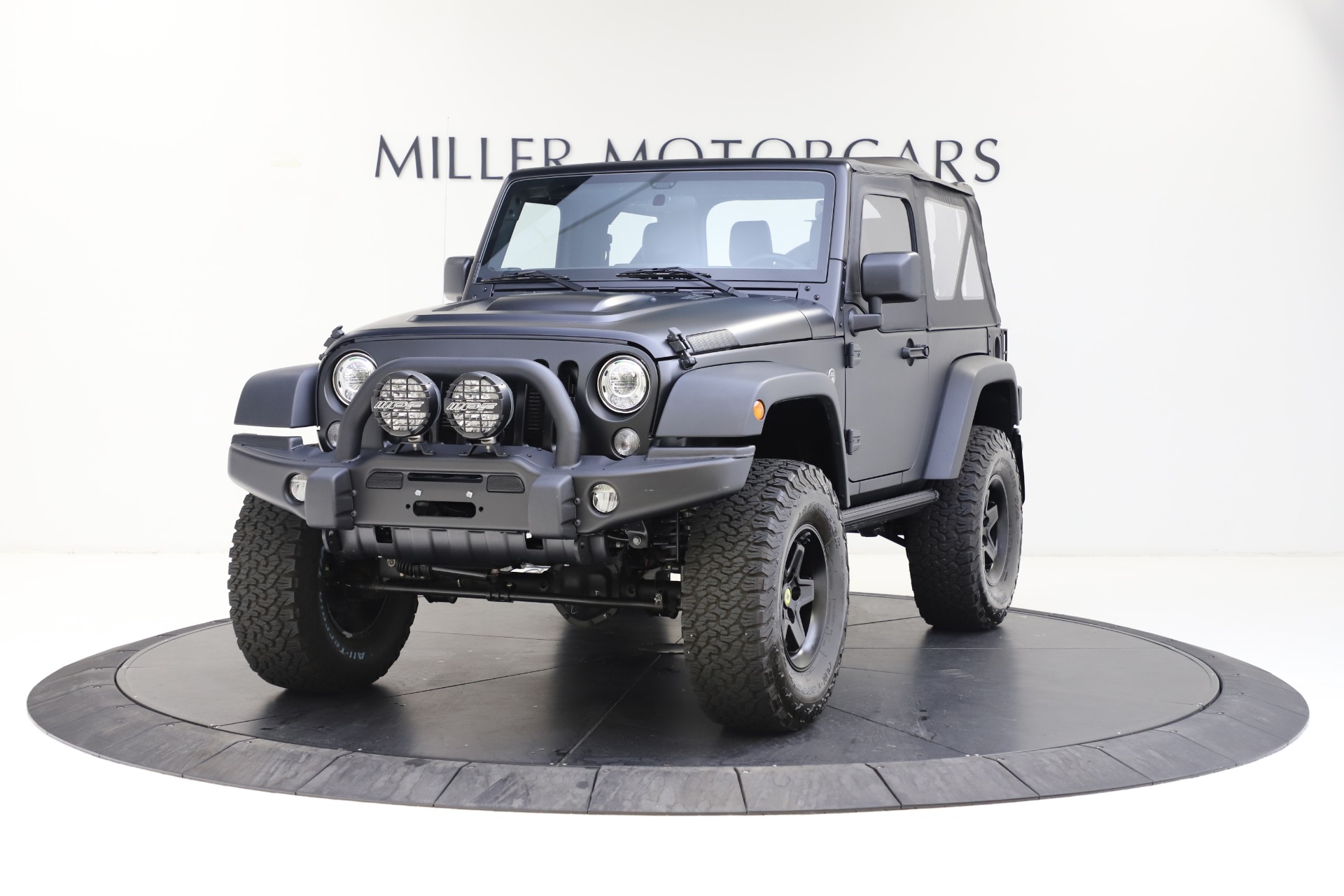 Used 2018 Jeep Wrangler JK Rubicon for sale Sold at Rolls-Royce Motor Cars Greenwich in Greenwich CT 06830 1
