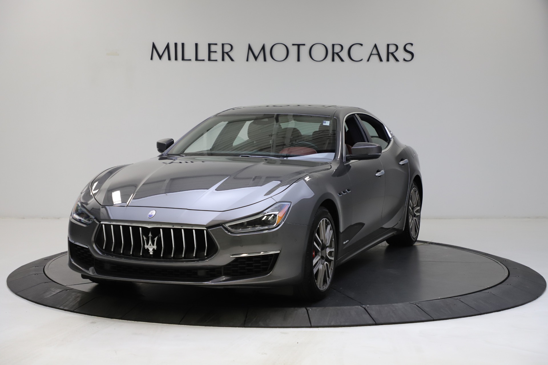 Used 2018 Maserati Ghibli SQ4 GranLusso for sale Sold at Rolls-Royce Motor Cars Greenwich in Greenwich CT 06830 1