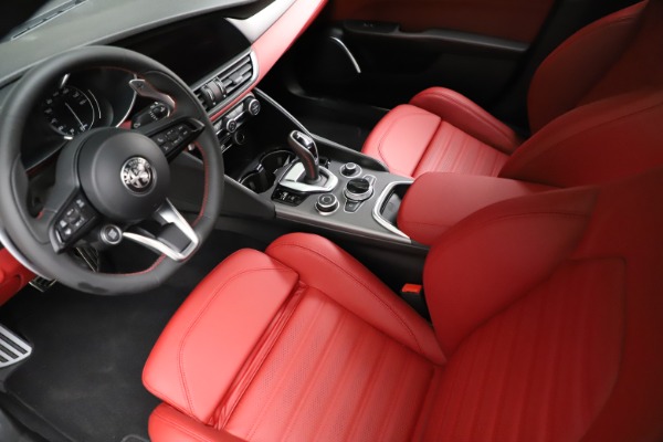 New 2021 Alfa Romeo Giulia Ti Sport for sale Sold at Rolls-Royce Motor Cars Greenwich in Greenwich CT 06830 15