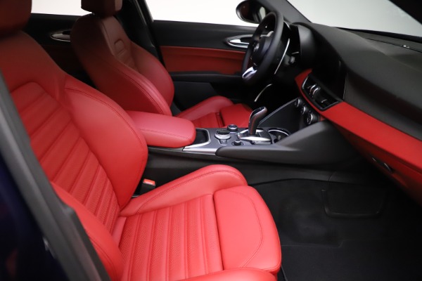 New 2021 Alfa Romeo Giulia Ti Sport for sale $54,050 at Rolls-Royce Motor Cars Greenwich in Greenwich CT 06830 20