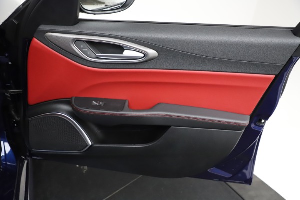New 2021 Alfa Romeo Giulia Ti Sport for sale $54,050 at Rolls-Royce Motor Cars Greenwich in Greenwich CT 06830 21