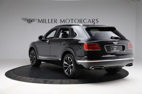 Used 2018 Bentley Bentayga Onyx Edition for sale Sold at Rolls-Royce Motor Cars Greenwich in Greenwich CT 06830 5