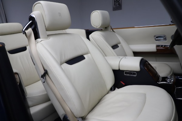 Used 2009 Rolls-Royce Phantom Drophead Coupe for sale Sold at Rolls-Royce Motor Cars Greenwich in Greenwich CT 06830 26