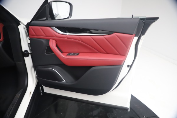 New 2021 Maserati Levante Q4 GranSport for sale Sold at Rolls-Royce Motor Cars Greenwich in Greenwich CT 06830 21
