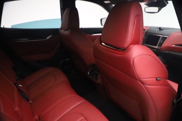 New 2021 Maserati Levante Q4 GranSport for sale Sold at Rolls-Royce Motor Cars Greenwich in Greenwich CT 06830 22