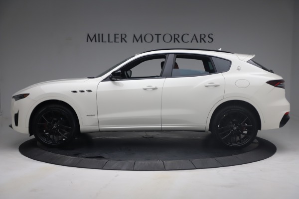 New 2021 Maserati Levante Q4 GranSport for sale Sold at Rolls-Royce Motor Cars Greenwich in Greenwich CT 06830 3