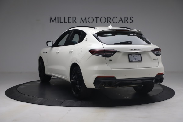 New 2021 Maserati Levante Q4 GranSport for sale Sold at Rolls-Royce Motor Cars Greenwich in Greenwich CT 06830 5