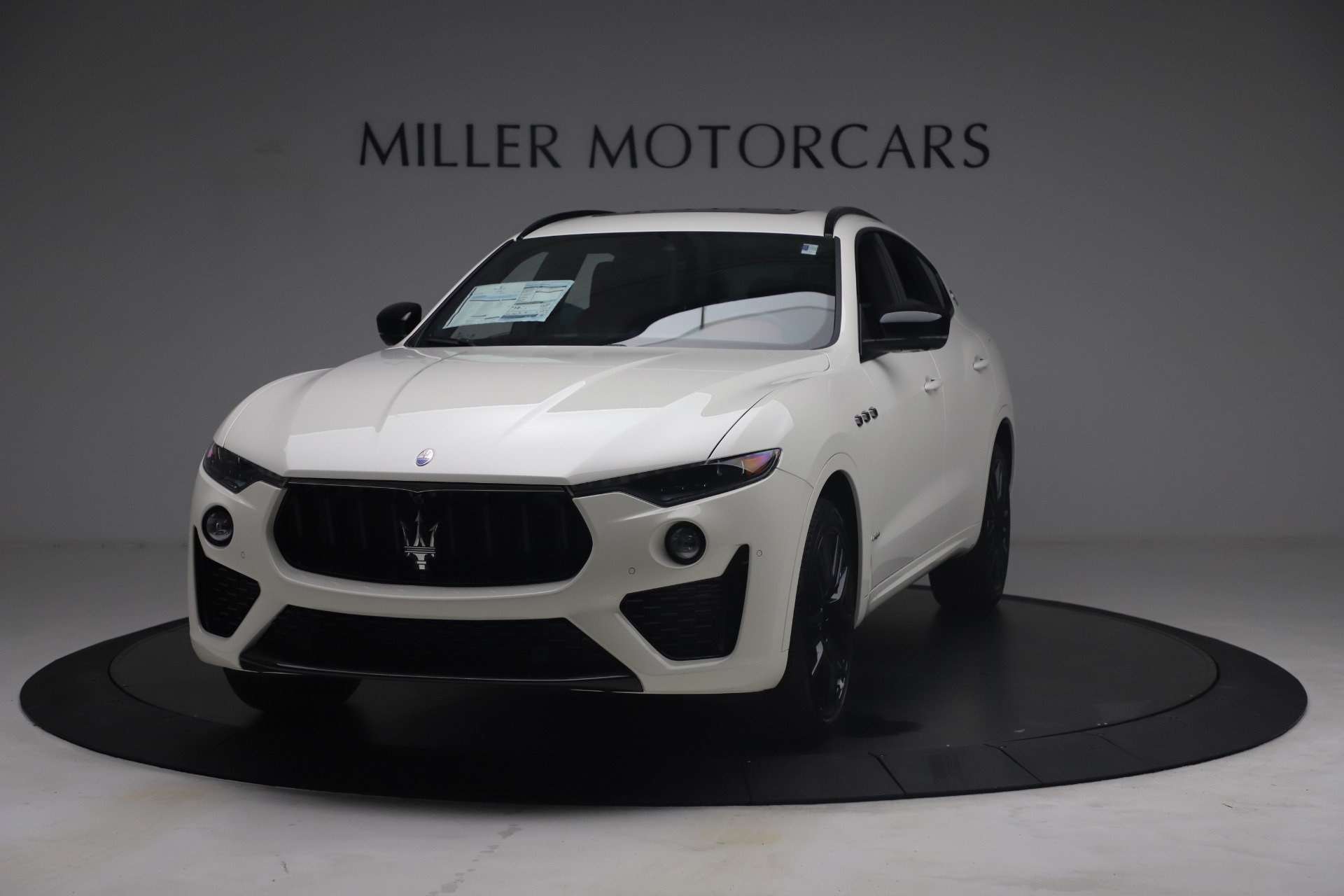 New 2021 Maserati Levante Q4 GranSport for sale Sold at Rolls-Royce Motor Cars Greenwich in Greenwich CT 06830 1