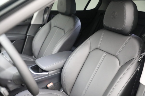 Used 2021 Alfa Romeo Stelvio Q4 for sale Sold at Rolls-Royce Motor Cars Greenwich in Greenwich CT 06830 15