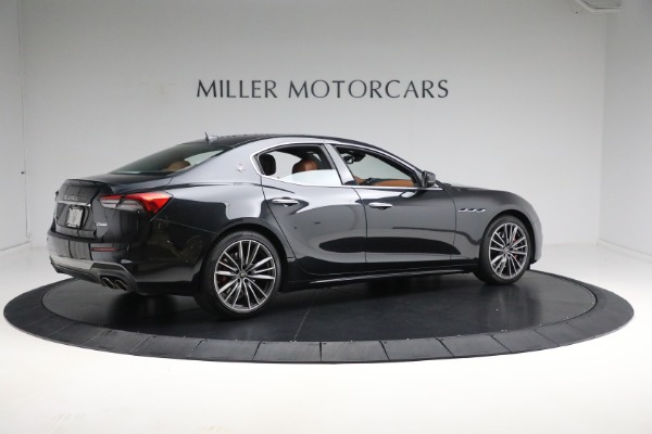 Used 2021 Maserati Ghibli S Q4 for sale Sold at Rolls-Royce Motor Cars Greenwich in Greenwich CT 06830 16