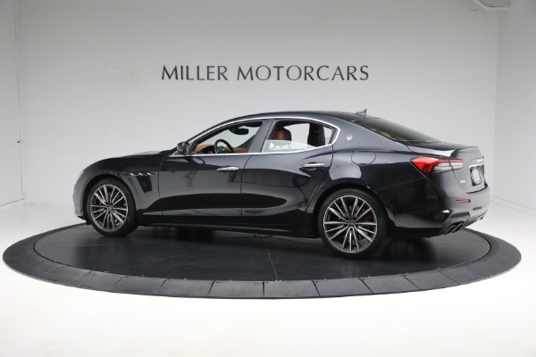 New 2021 Maserati Ghibli S Q4 for sale Sold at Rolls-Royce Motor Cars Greenwich in Greenwich CT 06830 8