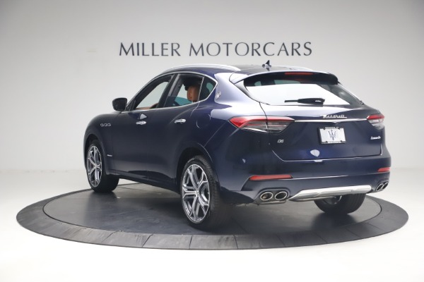 New 2021 Maserati Levante Q4 GranLusso for sale Sold at Rolls-Royce Motor Cars Greenwich in Greenwich CT 06830 5