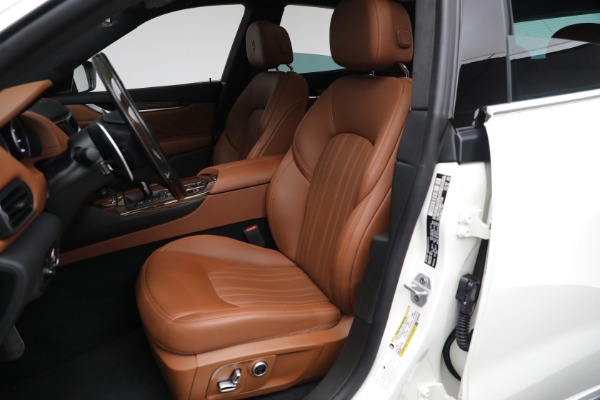 New 2021 Maserati Levante Q4 GranLusso for sale $89,735 at Rolls-Royce Motor Cars Greenwich in Greenwich CT 06830 10