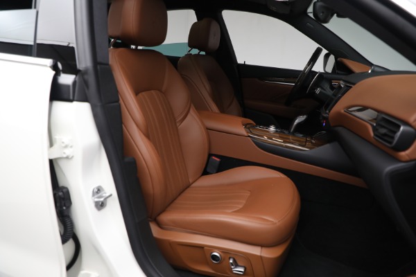 New 2021 Maserati Levante Q4 GranLusso for sale $89,735 at Rolls-Royce Motor Cars Greenwich in Greenwich CT 06830 12
