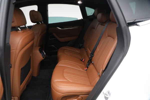 New 2021 Maserati Levante Q4 GranLusso for sale $89,735 at Rolls-Royce Motor Cars Greenwich in Greenwich CT 06830 13