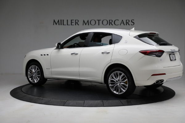 New 2021 Maserati Levante Q4 GranLusso for sale Sold at Rolls-Royce Motor Cars Greenwich in Greenwich CT 06830 4