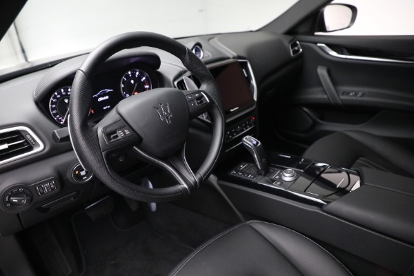 New 2021 Maserati Ghibli S Q4 for sale Sold at Rolls-Royce Motor Cars Greenwich in Greenwich CT 06830 13