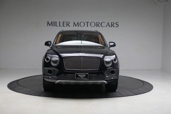 Used 2018 Bentley Bentayga W12 Signature for sale $109,900 at Rolls-Royce Motor Cars Greenwich in Greenwich CT 06830 12