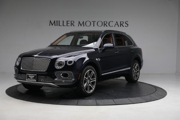 Used 2018 Bentley Bentayga W12 Signature for sale $109,900 at Rolls-Royce Motor Cars Greenwich in Greenwich CT 06830 2