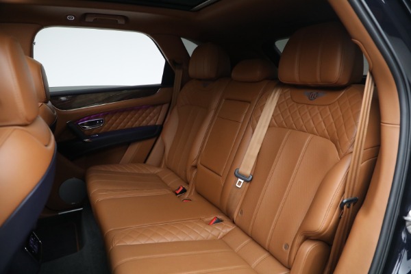 Used 2018 Bentley Bentayga W12 Signature for sale $109,900 at Rolls-Royce Motor Cars Greenwich in Greenwich CT 06830 23